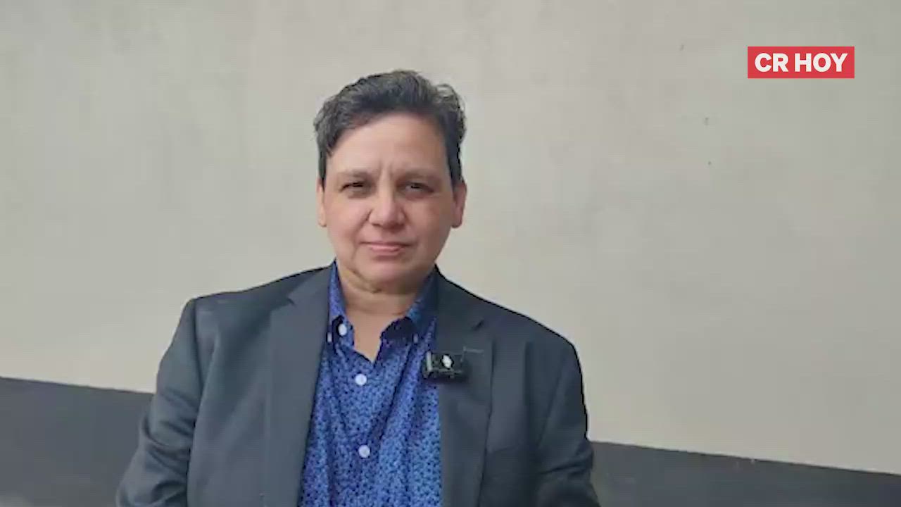 playlist-video-0-ep70yp