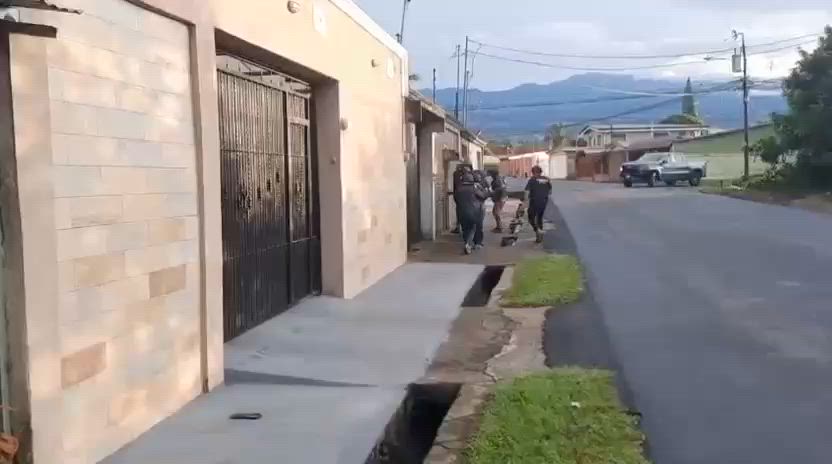video-0-d3n7mh