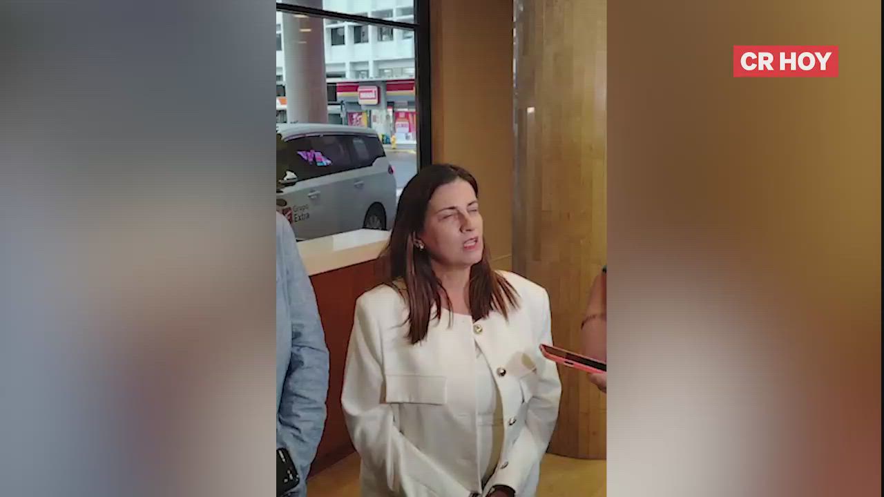 video-0-ezwgfe