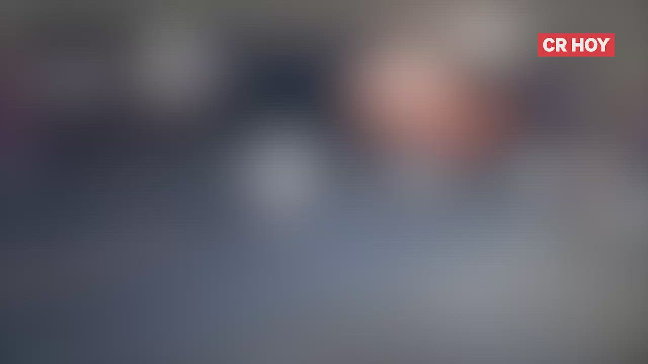 video-0-fyfmr3