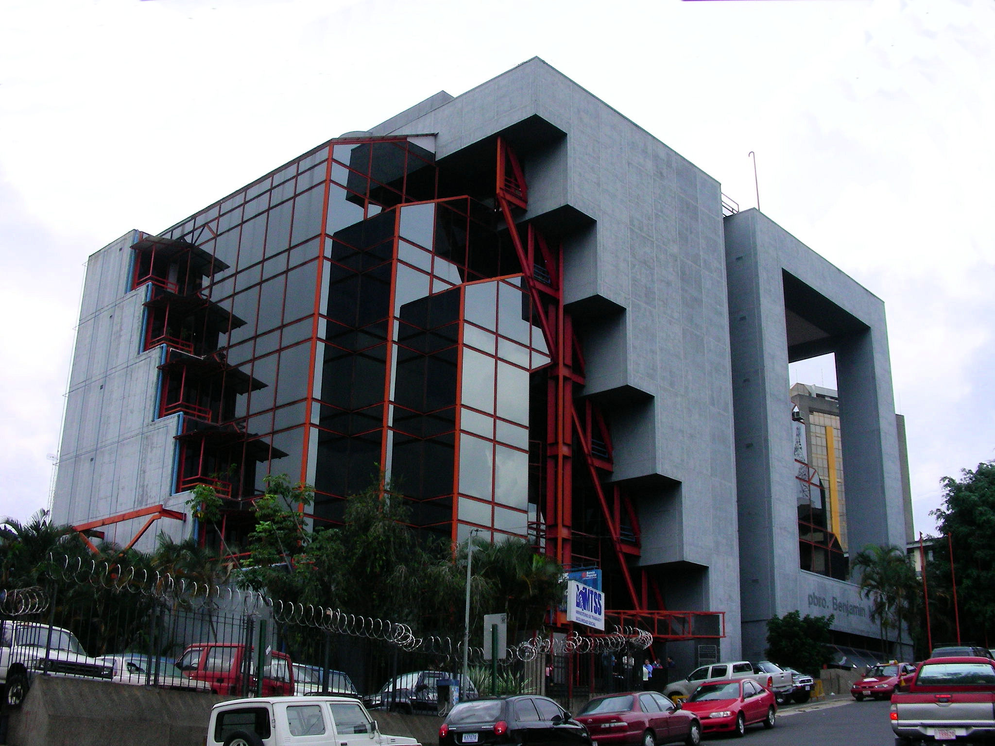Fachada del Ministerio de Trabajo y Seguridad Social, en San José. (Archivo | CRHoy.com)