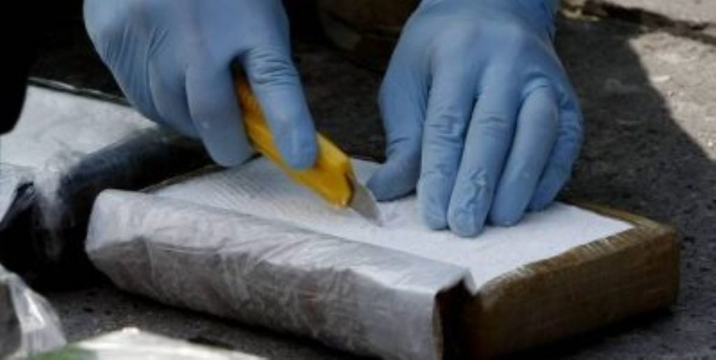 Fotografía con fines ilustrativos de un paquete de cocaína. (Archivo | CRHoy.com)