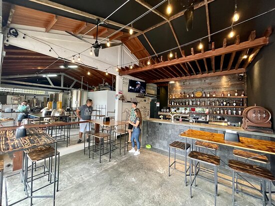 Whale Tail Brewery