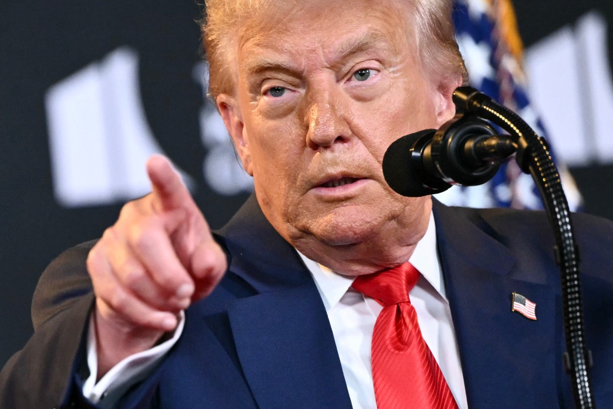 El presidente de Estados Unidos, Donald Trump, habla durante la presentación de los nominados a los Premios Kennedy Center Honors el 13 de agosto de 2025, en el Kennedy Center de Washington, D.C.
