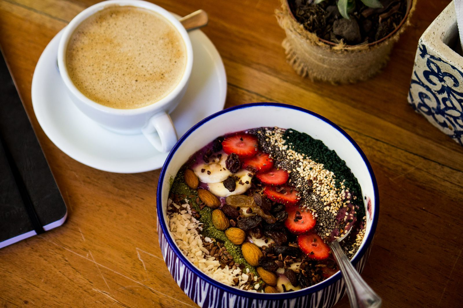 Café Social