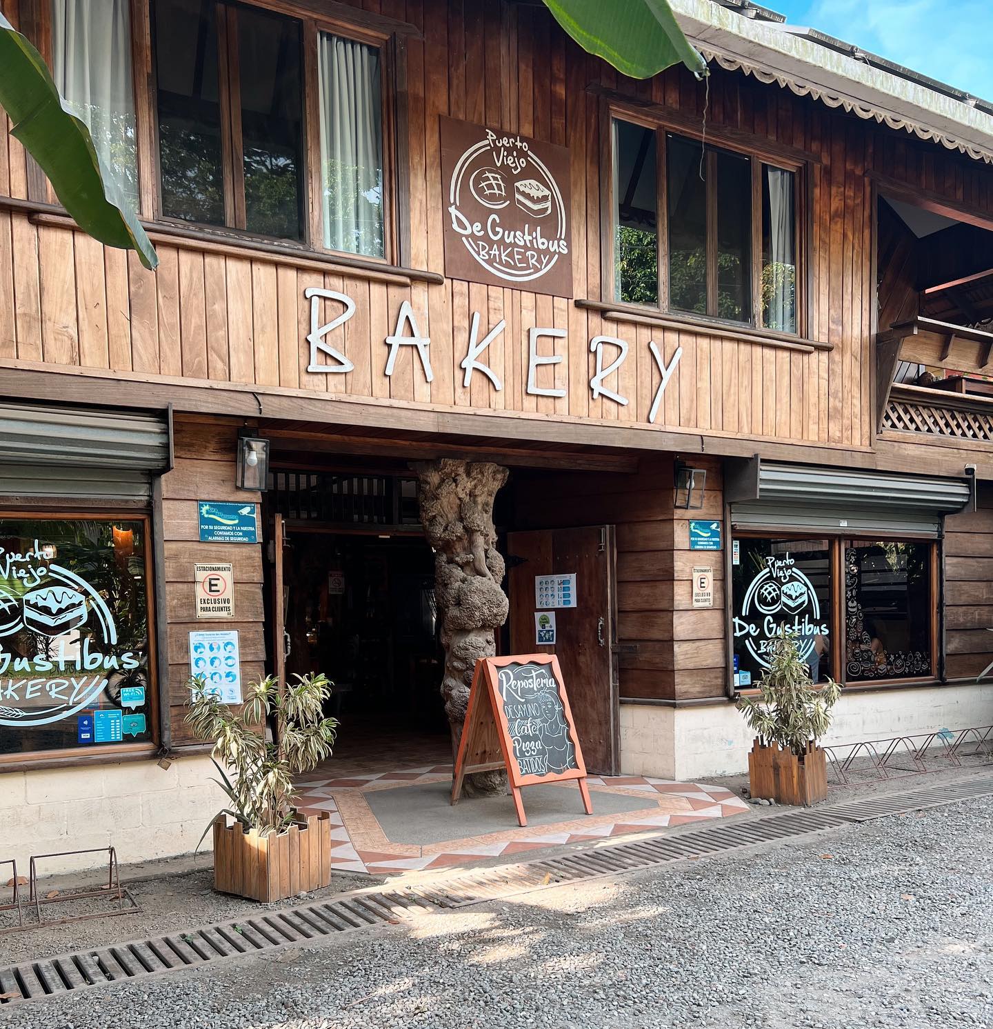 De Gustibus Bakery