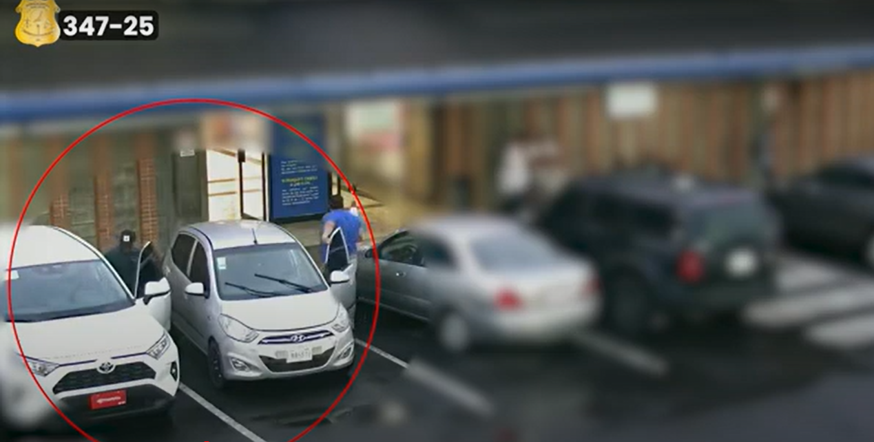 Robo carro en Pavas