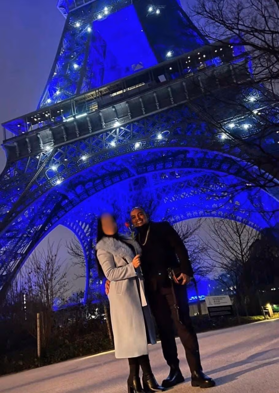 Shock y esposa en Paris