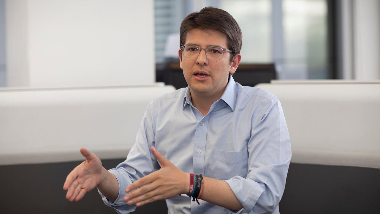 Colombian Man Sentenced to 21 Years for Murder of Presidential Hopeful Miguel Uribe