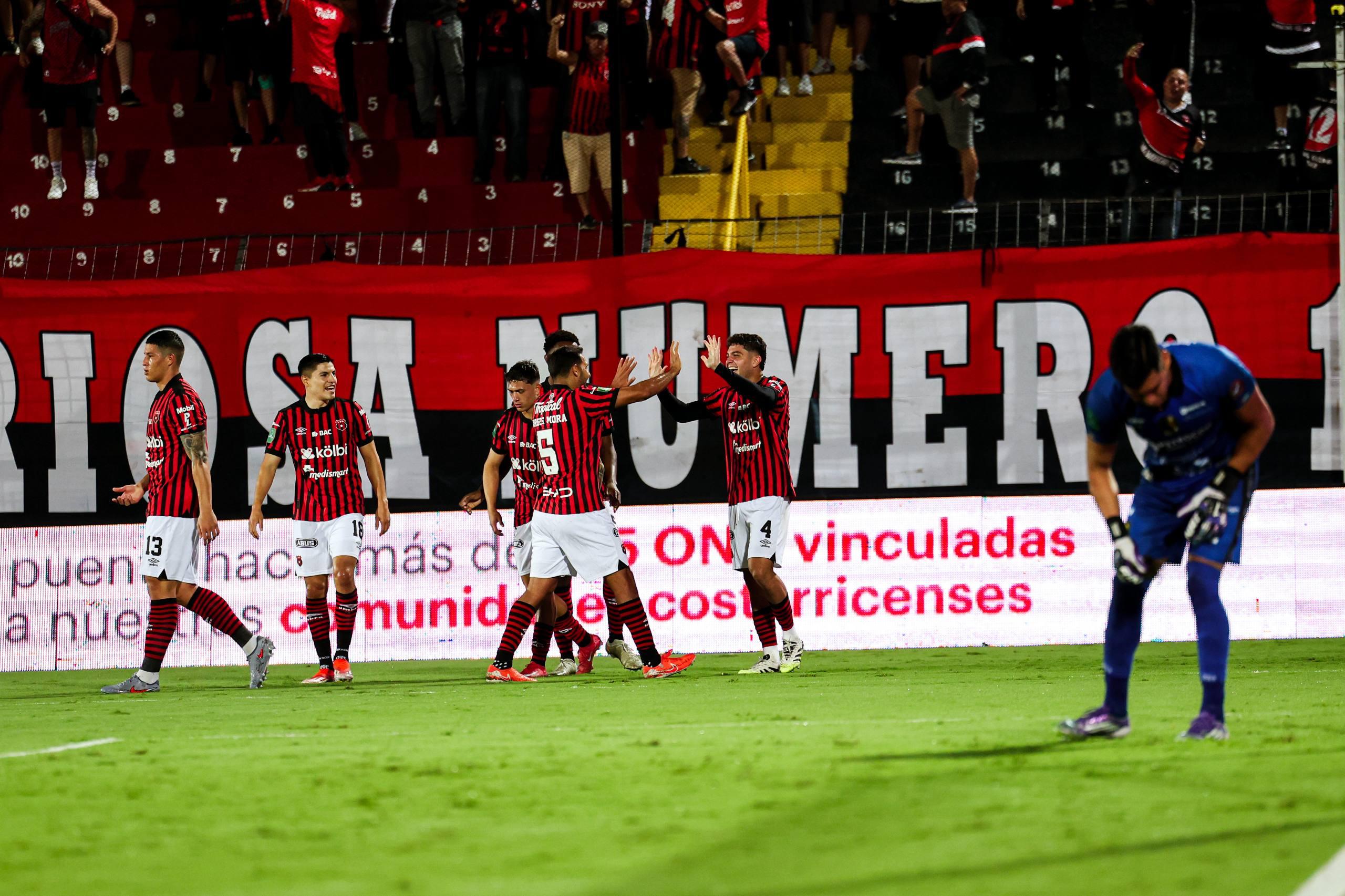Alajuelense gana y frena la ilusión liberiana | CR Hoy