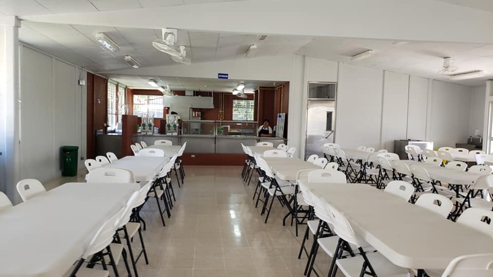 Comedores estudiantiles