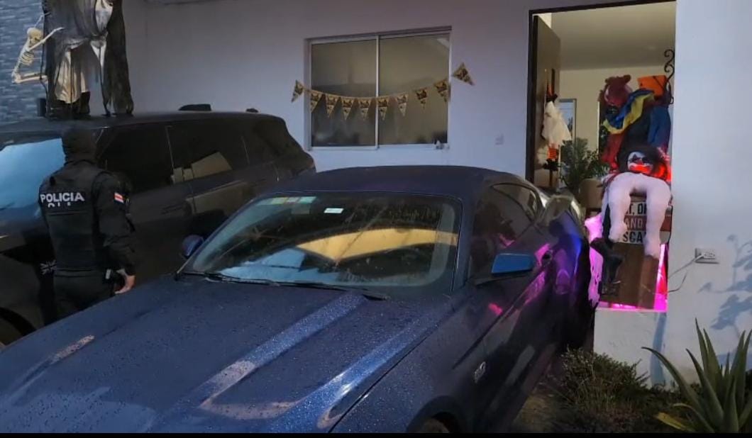 Carros de sospechosos de asesinar alemanes