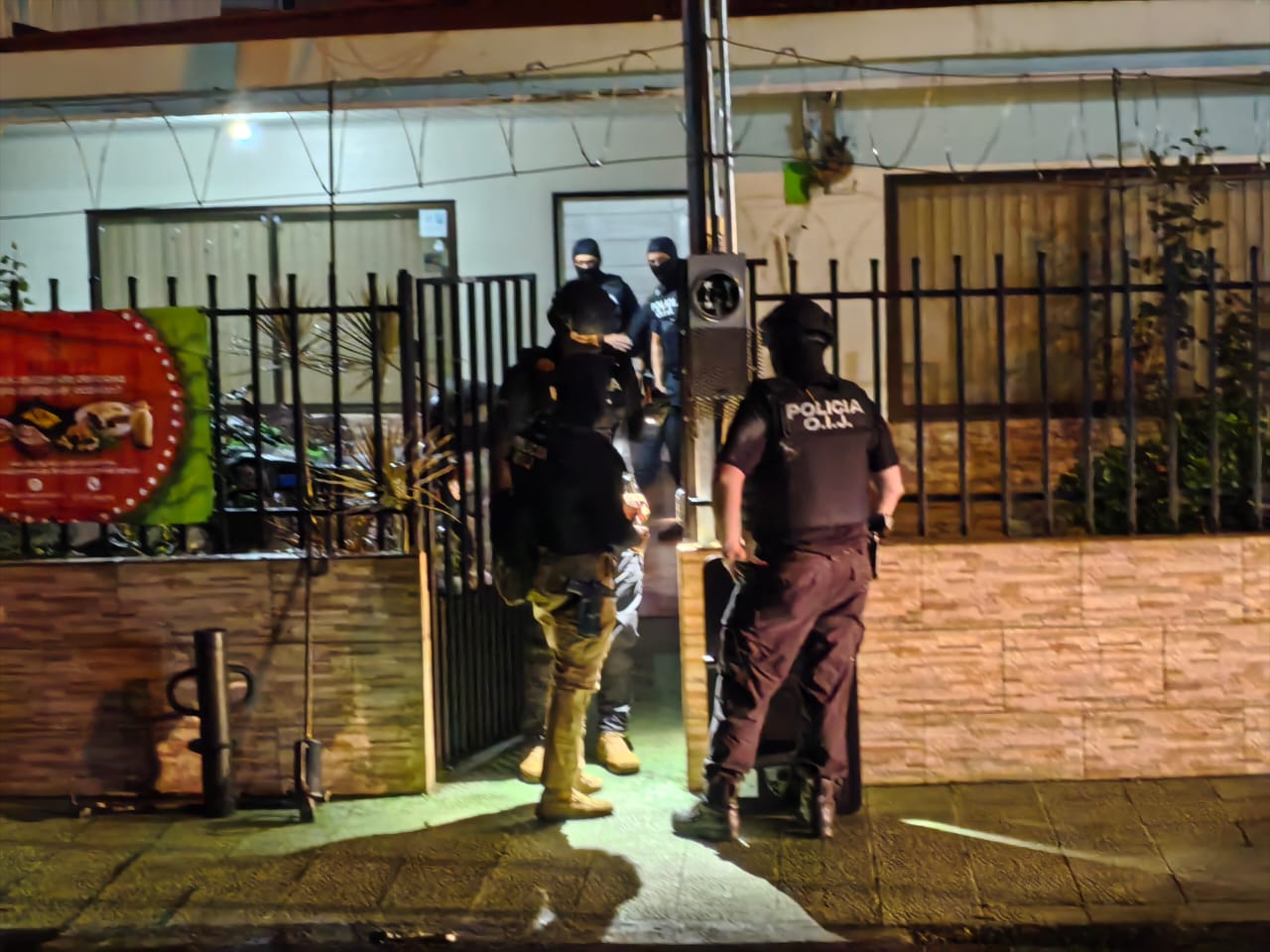 Allanamiento en El Guarco por el caso Condominio 8.