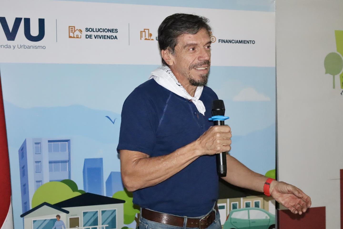 Marco Hidalgo gerente general del INVU 1