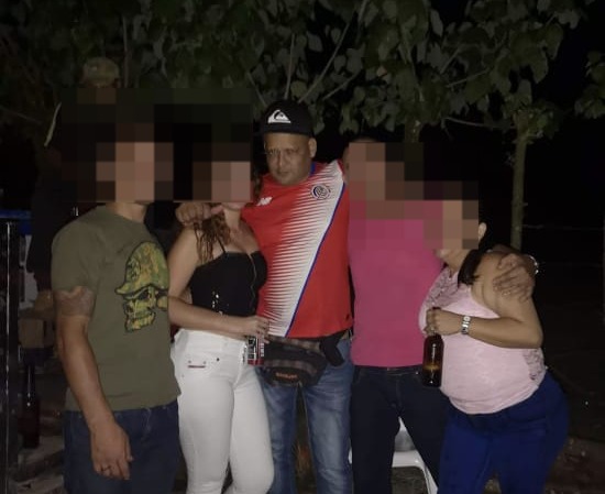 Diablo y familiares