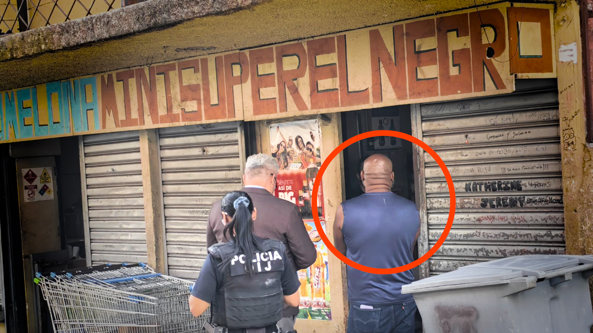 Expolicía imputado por el delito de contrabando