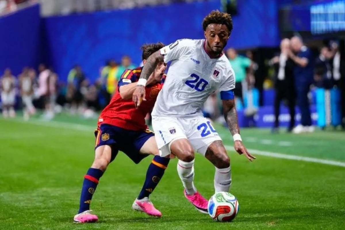 Ryan Mendes capitán de Cabo Verde