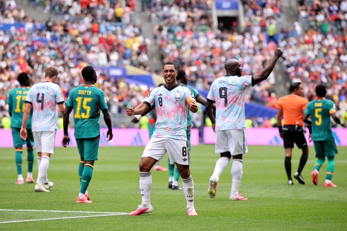 Youri Tielemans celebra. (Photo by ALEX GRIMM / GETTY IMAGES NORTH AMERICA / Getty Images via AFP)